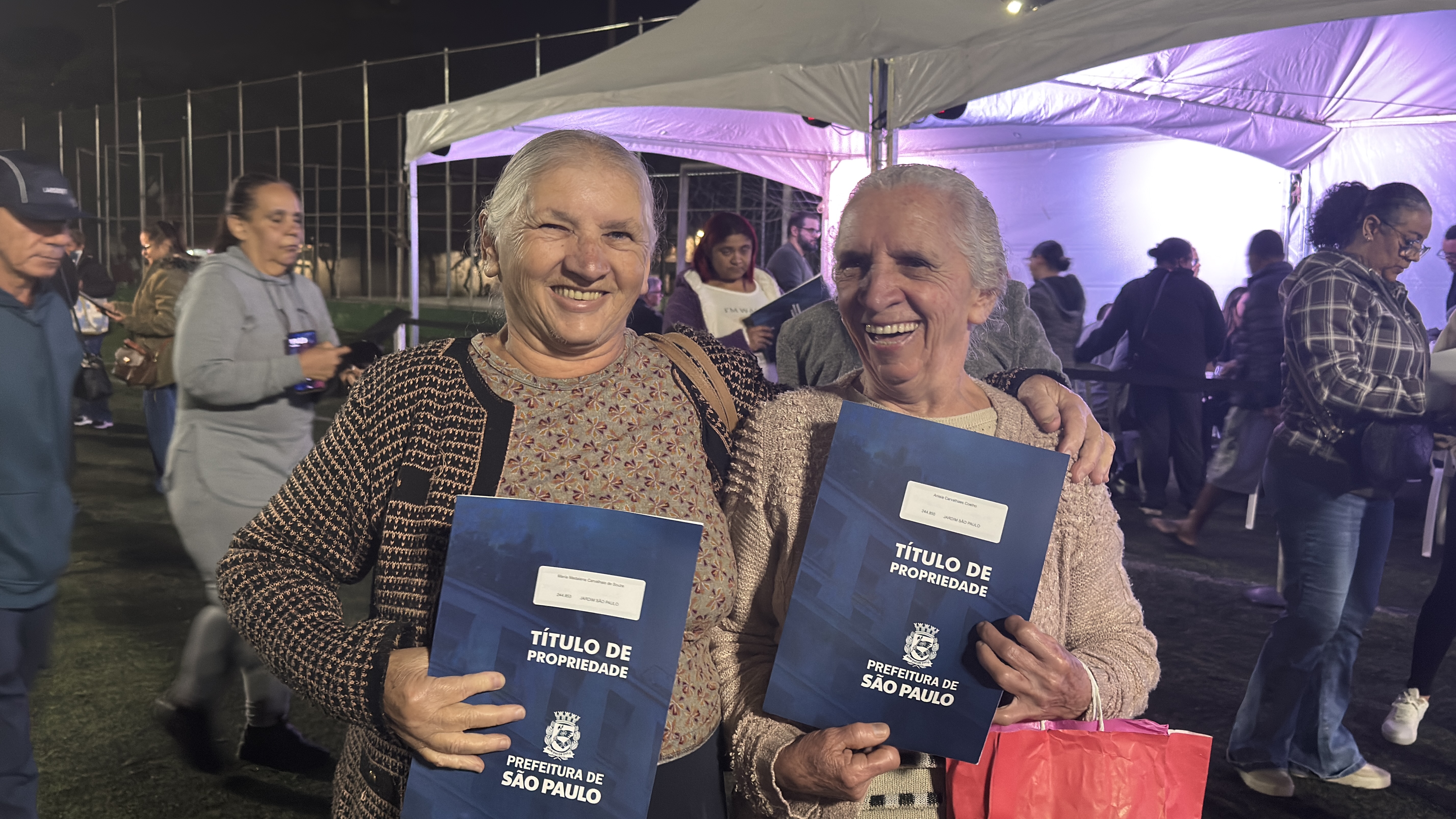 Programa Escritura na Mão avança em Guaianases com a entrega de mais de 2.600 títulos de propriedade 
