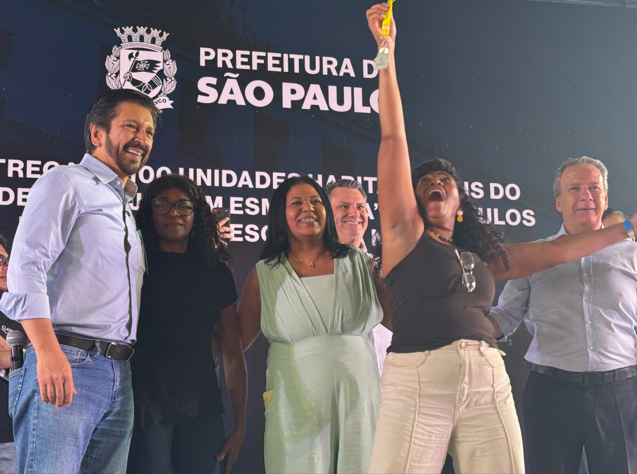 Entrega de 100 moradias marca nova etapa da urbanização do Sapé