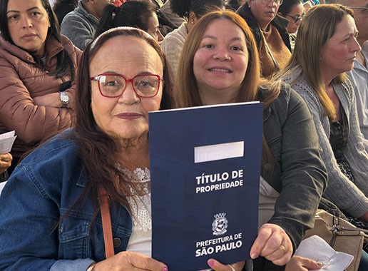 Programa Escritura na Mão ultrapassa 84 mil títulos concedidos